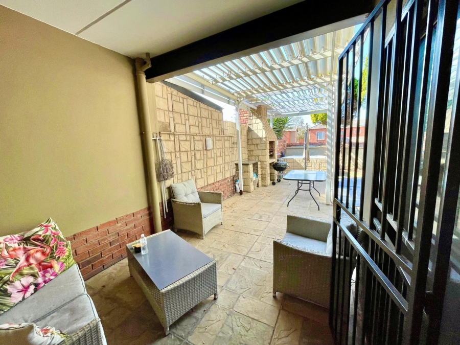 3 Bedroom Property for Sale in Waterval East North West